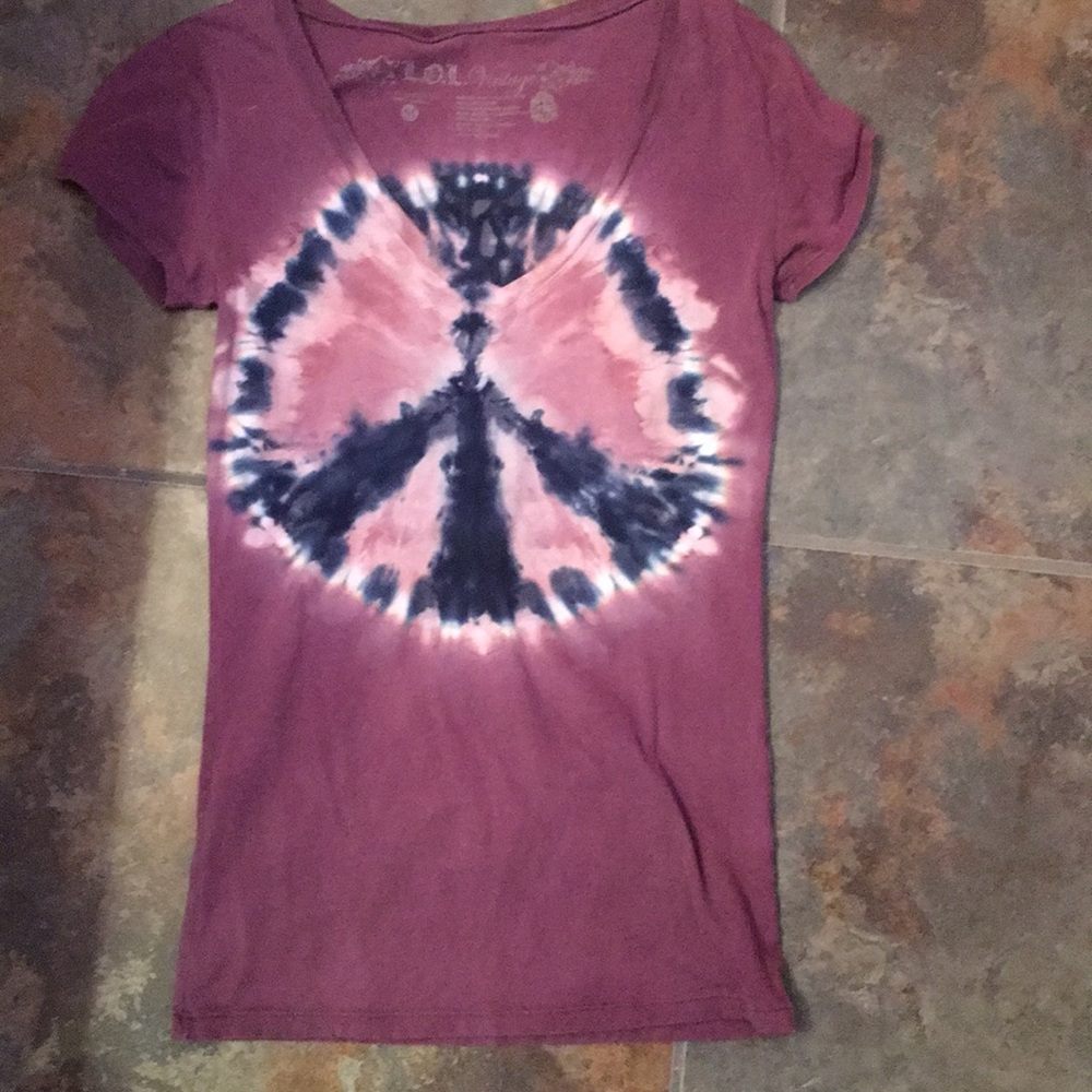 Peace tee shirt